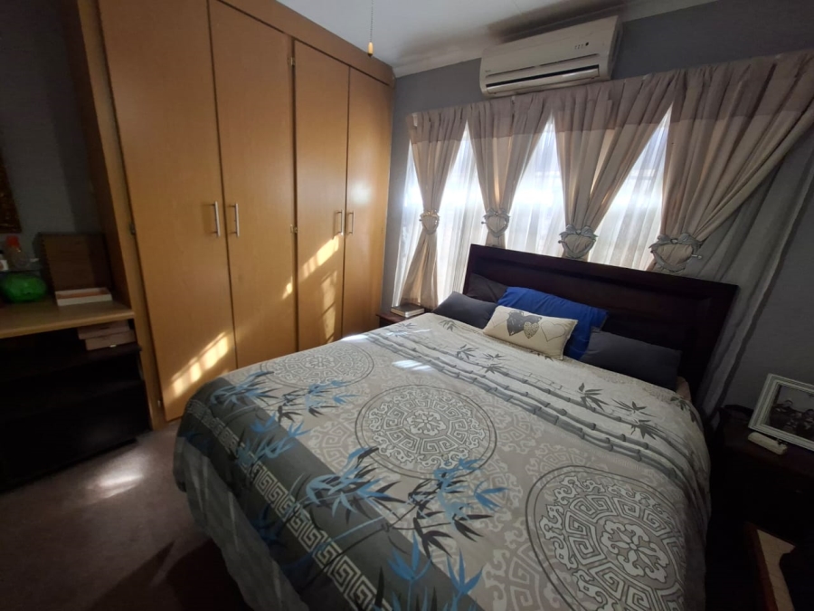 3 Bedroom Property for Sale in Azalea Park North West